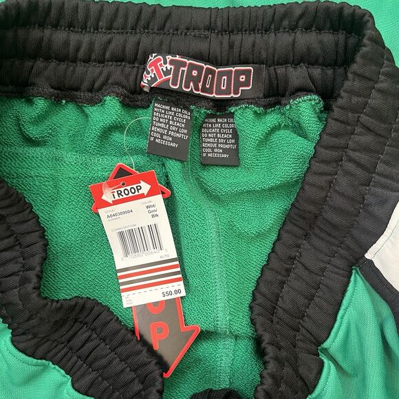 Troop Men’s Swingman Basketball Shorts Capoeira Green White Patched Sz XL - Picture 9 of 9